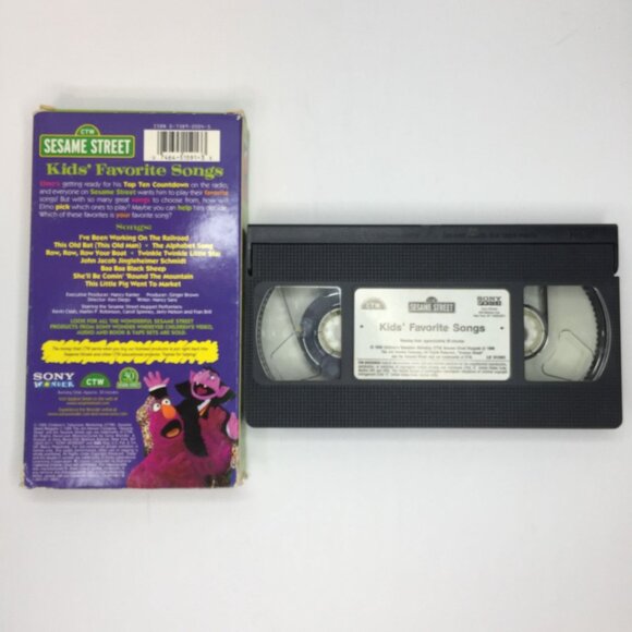 Vtg Set 4 VHS Tapes Sesame Street Favorite Songs Guessing Game 25 Years Count - Picture 3 of 11